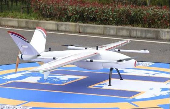 Bán kính điều khiển 30km VTOL UAV Cánh cố định FengHu Cất cánh thẳng đứng Máy bay không người lái có cánh cố định